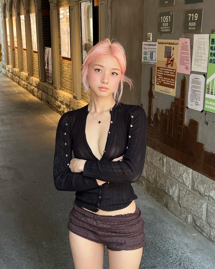 tạo hình cuốn vyvanle onlyfan leak