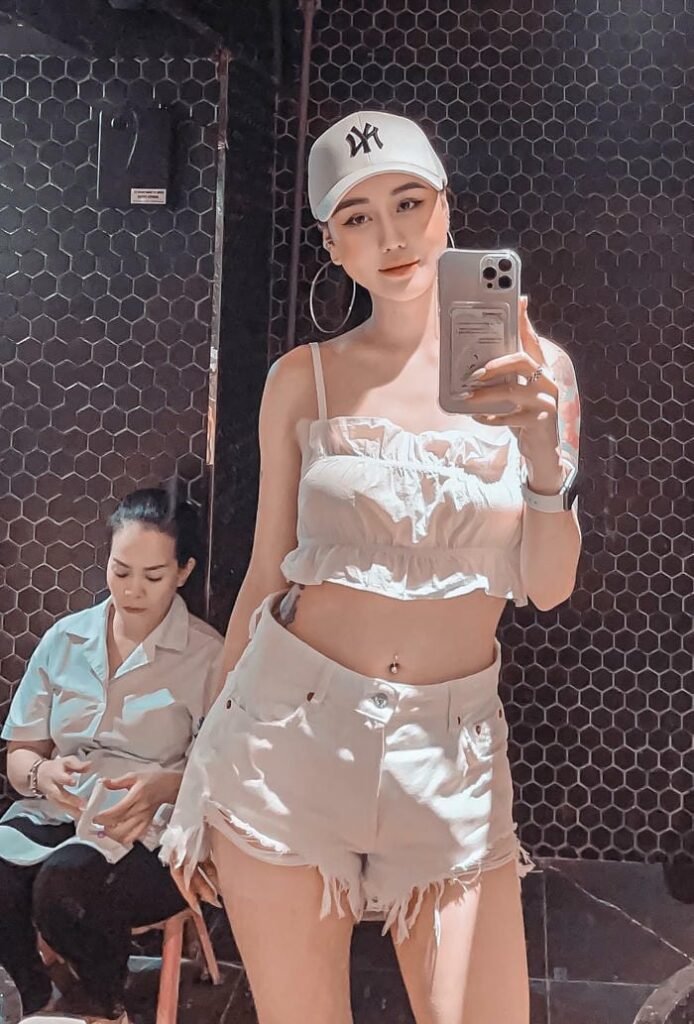 Ảnh chân dung nghệ thuật tôn nét đẹp DJ Tiên Moon