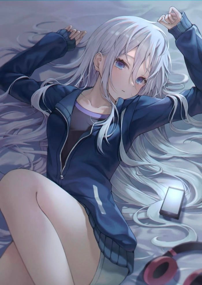 Bức hình nhân vật anime nữ vẻ ngoài quyến rũ sang trọng