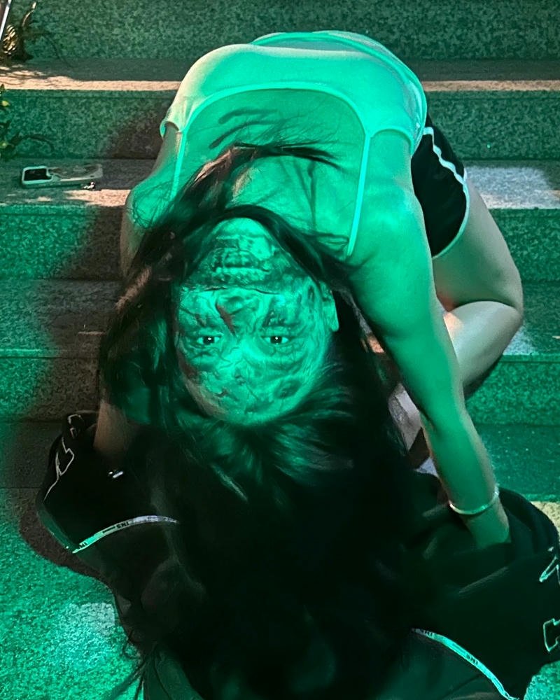 Hình ảnh hóa thân ma theo phong cách kinh dị