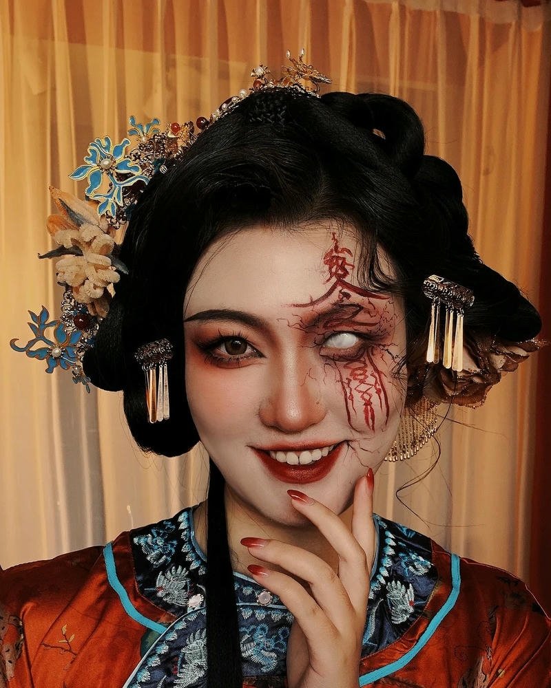 Không khí u ám từ phong cách hóa trang ma