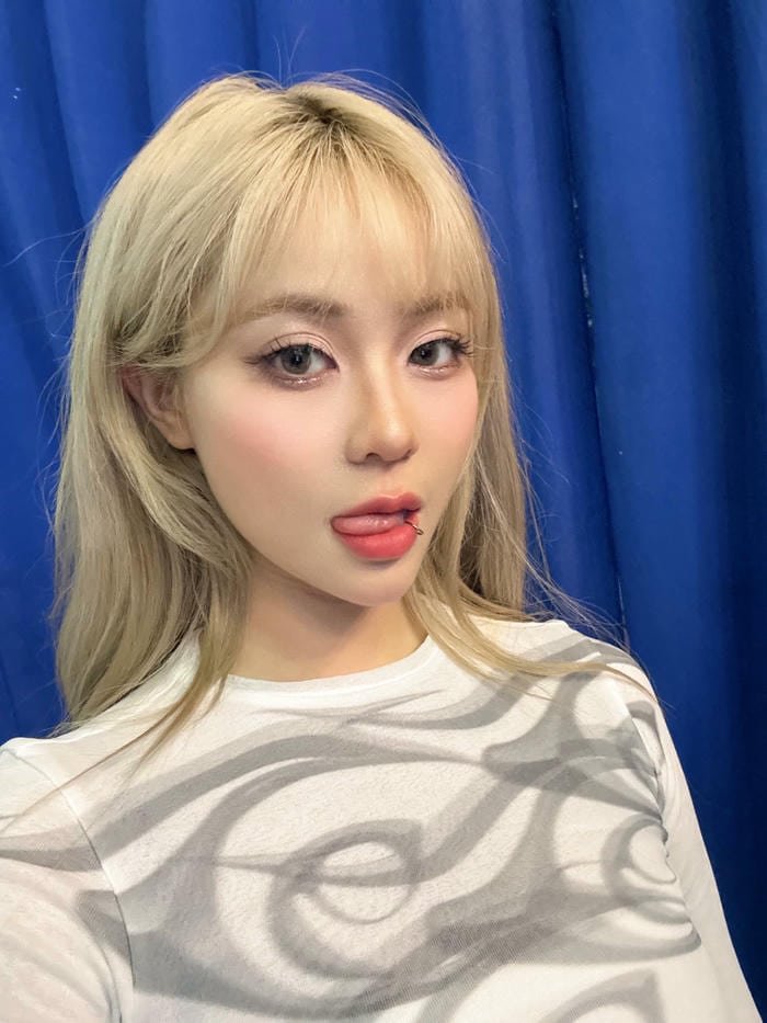 Vẻ đẹp quyến rũ tự nhiên qua ống kính MisThy