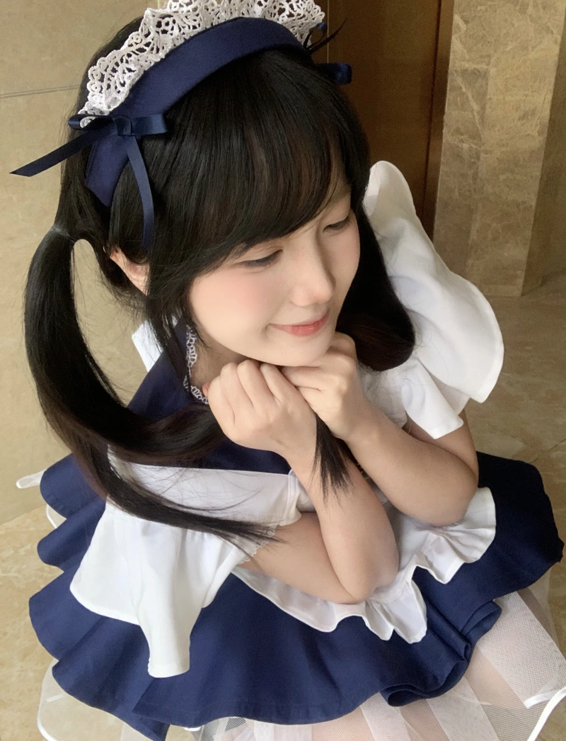 Gái đẹp mặc đồ hầu gái đáng yêu dễ thương