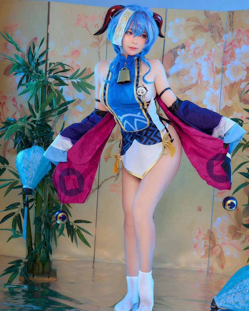 Ảnh Zinie Quỳnh cosplay anime nữ phong cách dễ thương