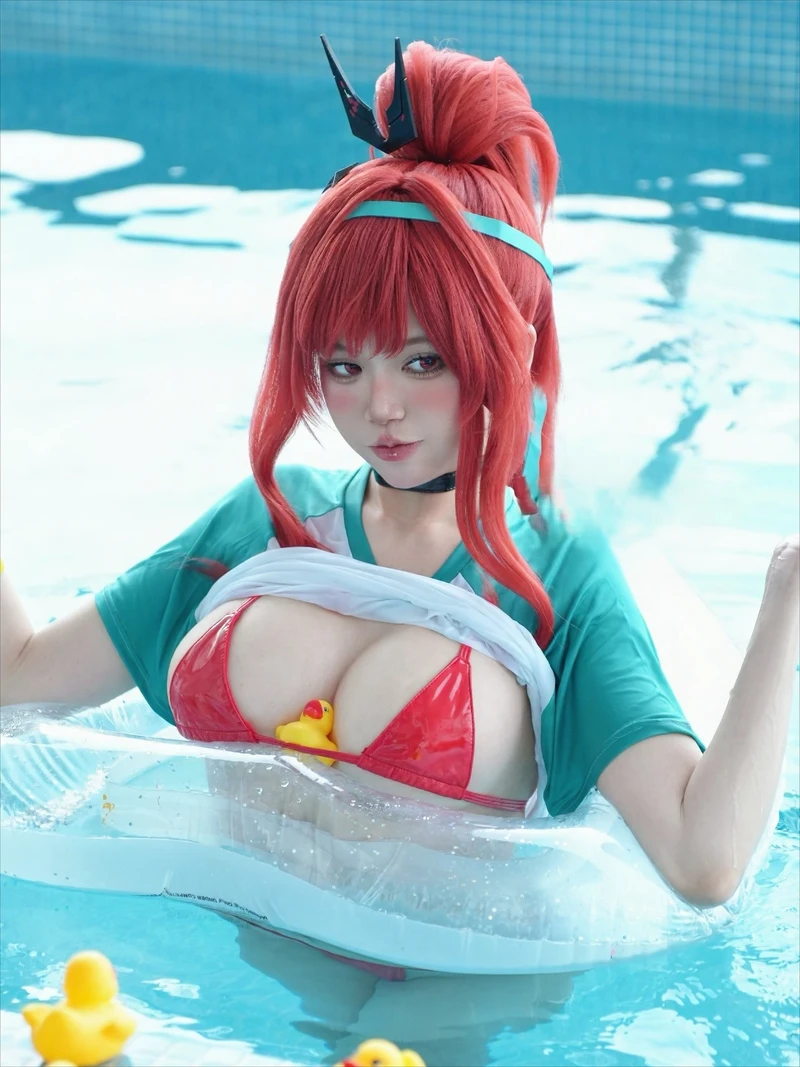 Nữ chiến binh hợp phong cách cosplay fantasy anime