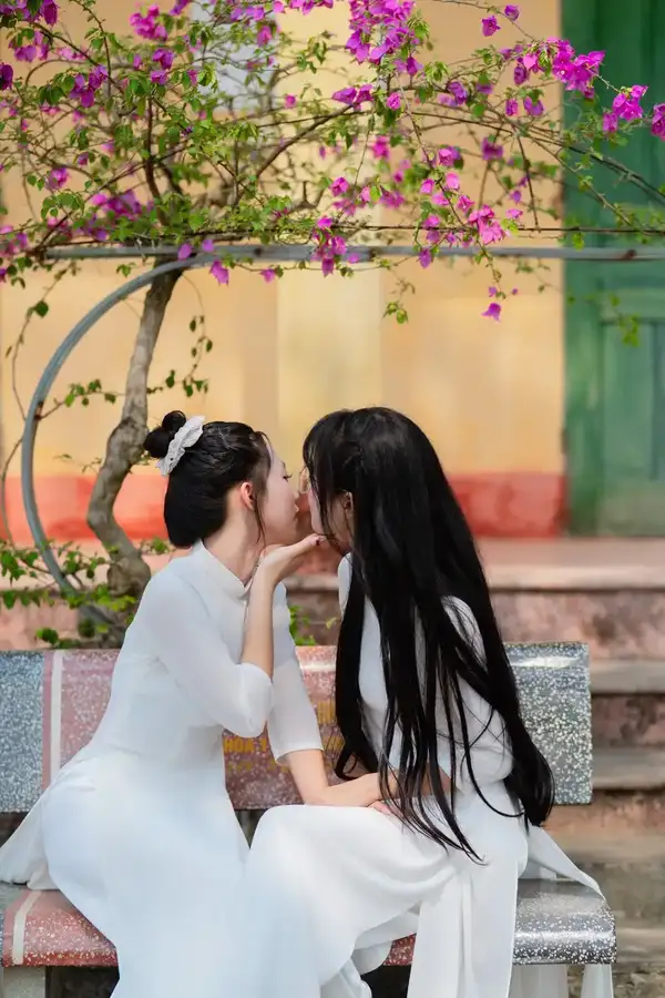ảnh áo dài sexy nữ sinh thanh lịch