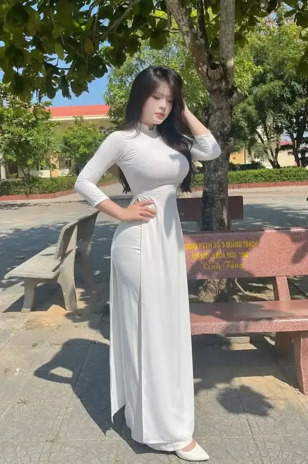 ảnh đẹp về nữ sinh áo dài sexy