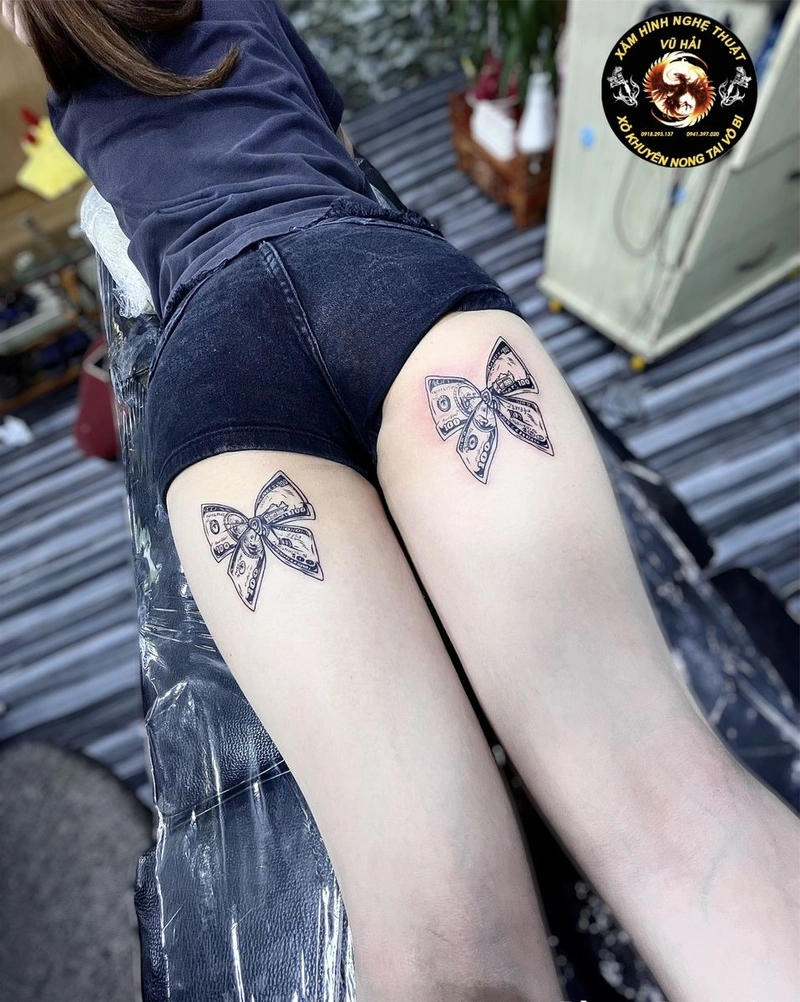 Cô nàng show vòng ba cuốn hút