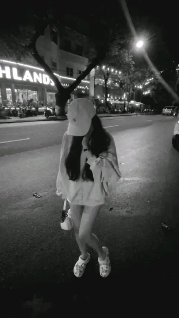 Girl phố kiêu kỳ cuốn hút