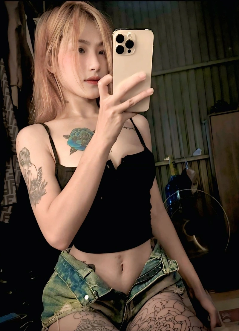 Hình Idol Huỳnh Thị Bảo Trân khoe hàng cực phẩm