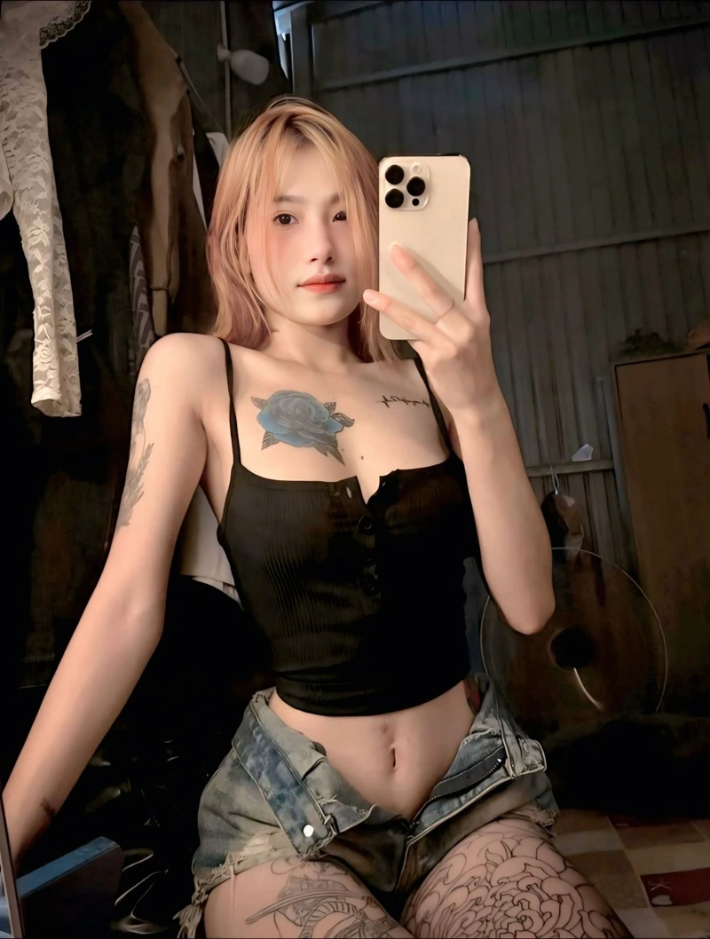 Hình Idol Huỳnh Thị Bảo Trân sexy thân hình gợi dục