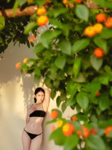 Hình Ngọc Trinh nude full HD khoe vòng 1 tròn đầy