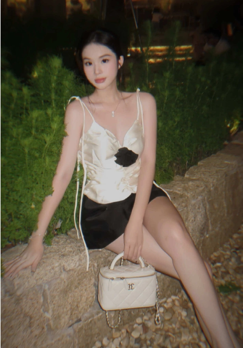 Hình Thuhuongbabyy TikToker sexy vòng một khủng gợi cảm