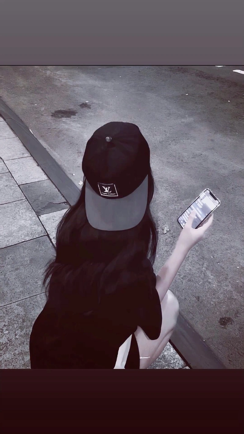Hình girl phố xinh đẹp cuốn hút
