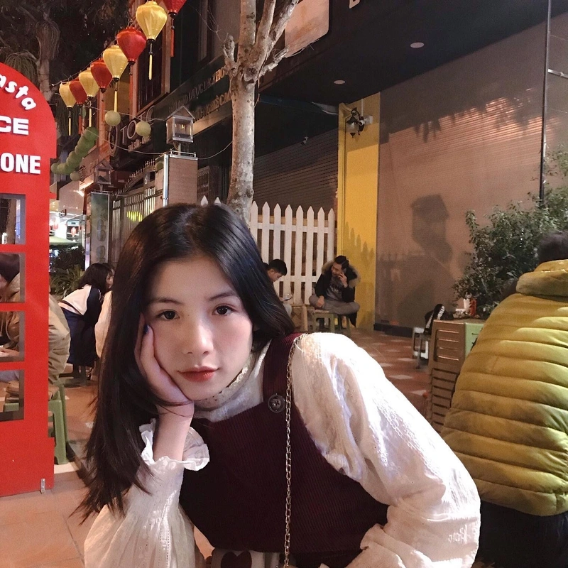 Hot girl Nguyễn Ngọc Quỳnh lột đồ khoe hàng nóng bỏng 4K