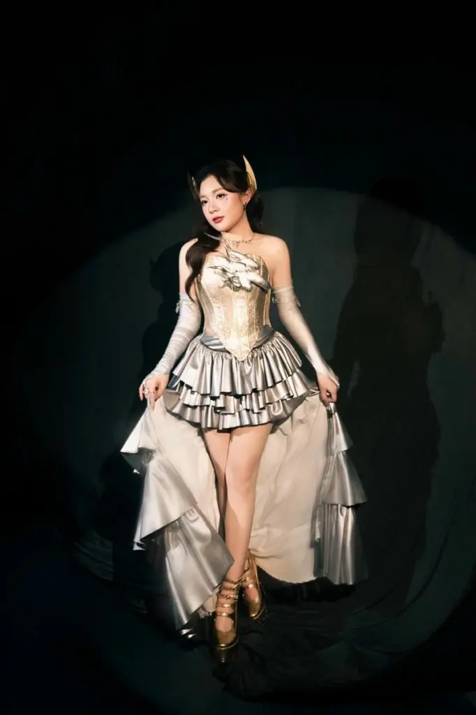Mc Phương Thảo bikini sexy mang diện mạo thanh tú
