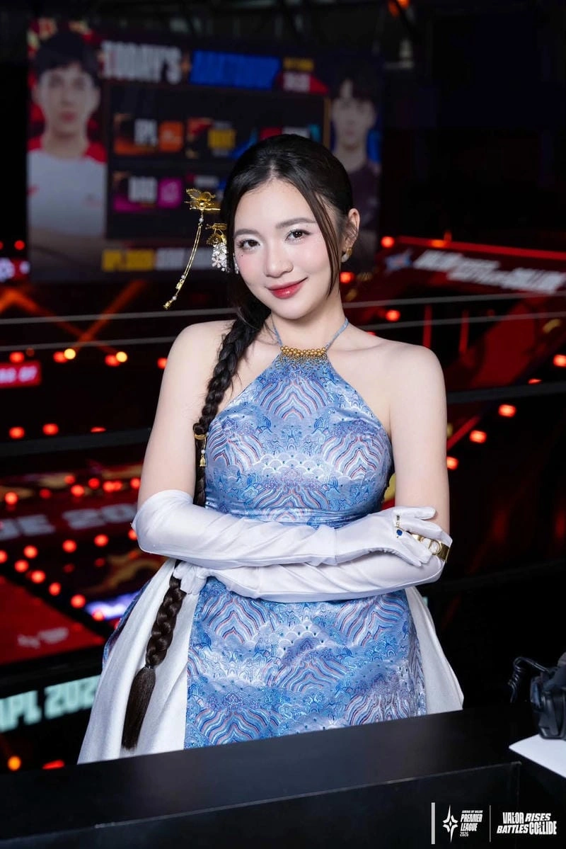 Mc Phương Thảo bikini sexy mang nét đẹp hài hòa