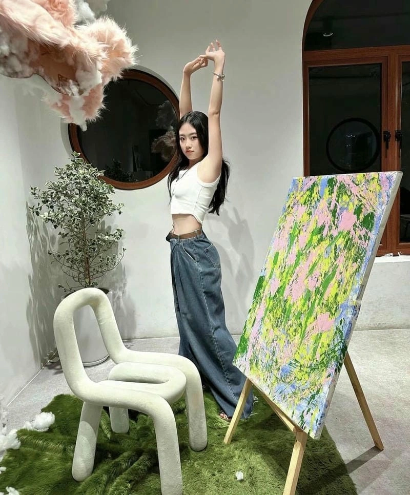 Thảo Lee bikini sexy mang nét đẹp tự nhiên cuốn hút