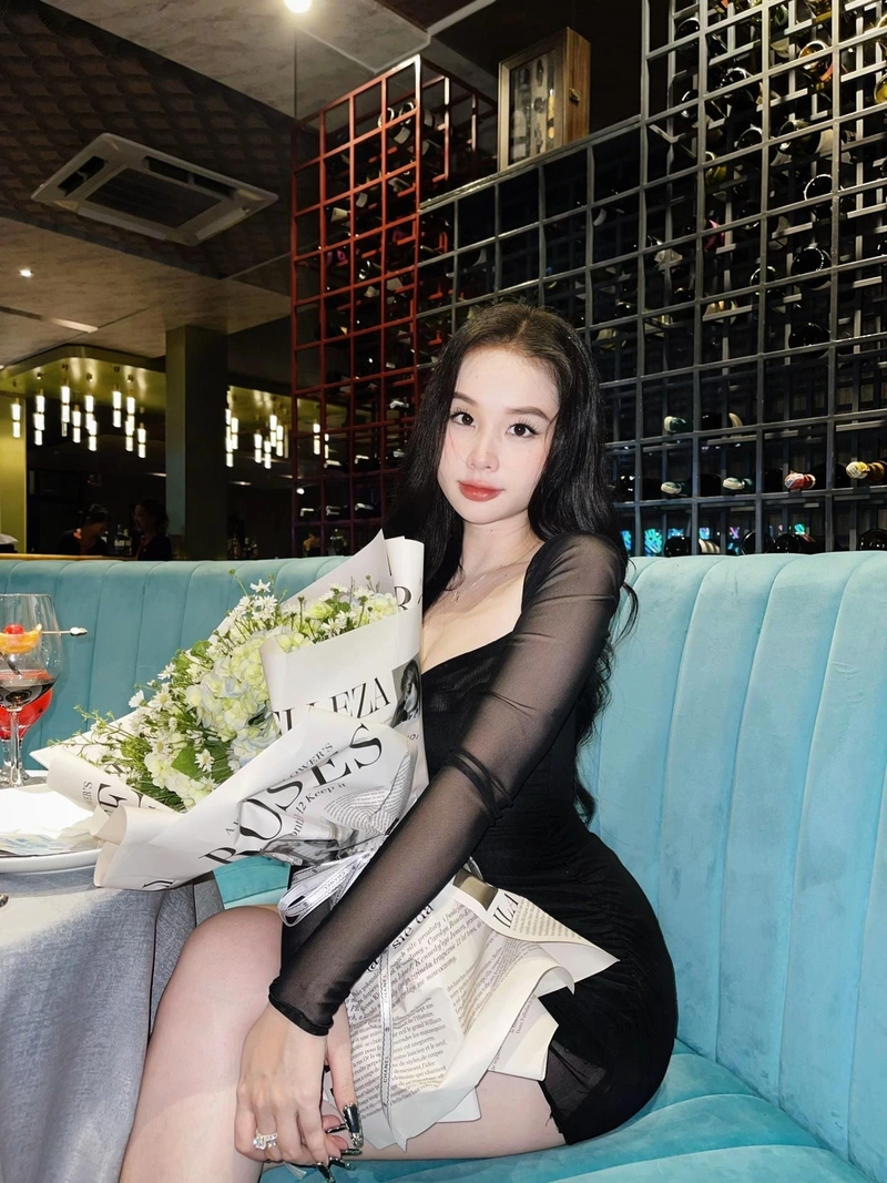 Thuhuongbabyy nude vòng ba tròn đầy quyến rũ mạnh