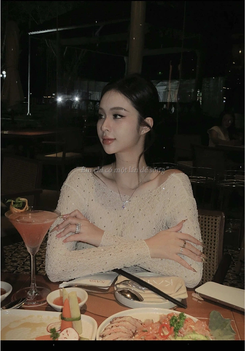 Thuhuongbabyy sexy khoe ngực to tròn cực phẩm 4K